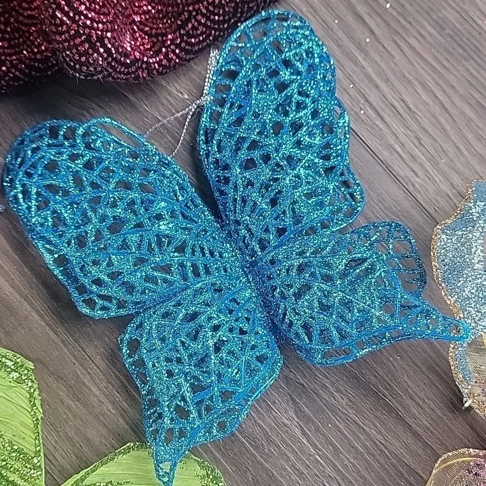 Over 30 Christmas tree ornaments blue and pink glitter